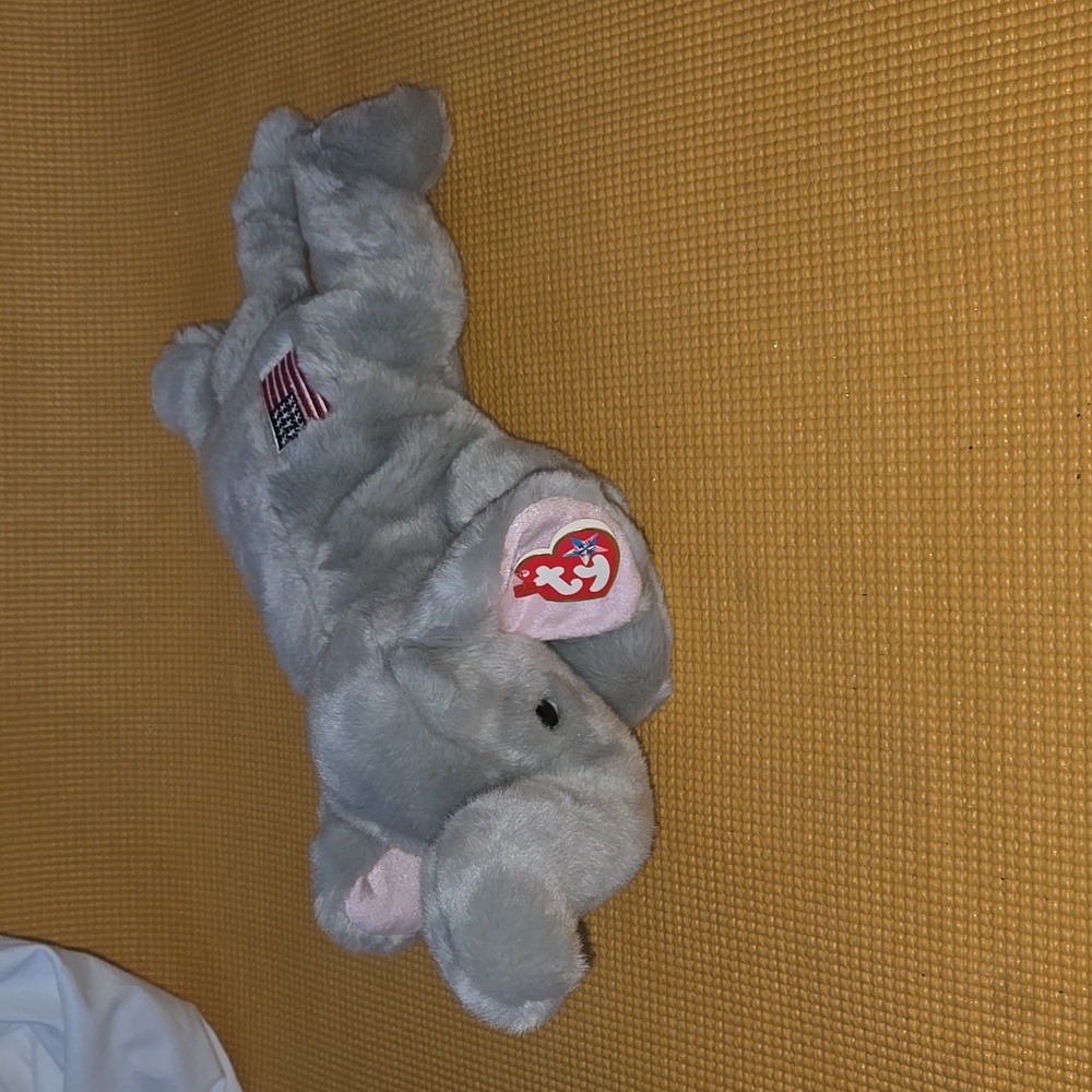 Ty large elephant